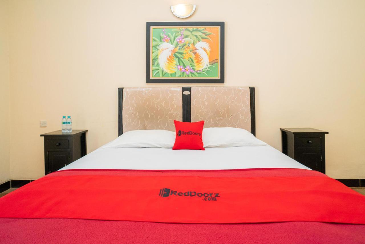 Hotel RedDoorz @ Panglima Sudirman Madiun Zewnętrze zdjęcie