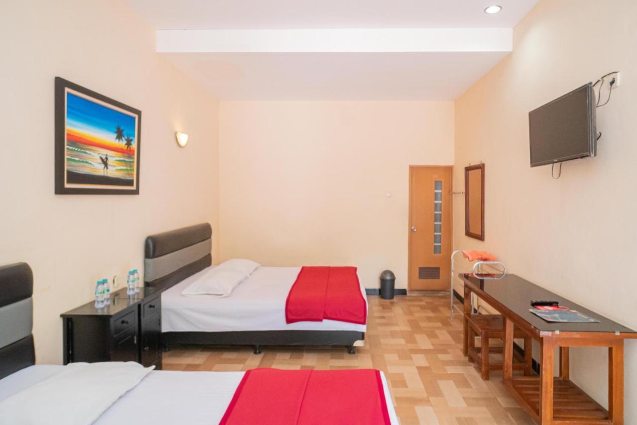 Hotel RedDoorz @ Panglima Sudirman Madiun Zewnętrze zdjęcie