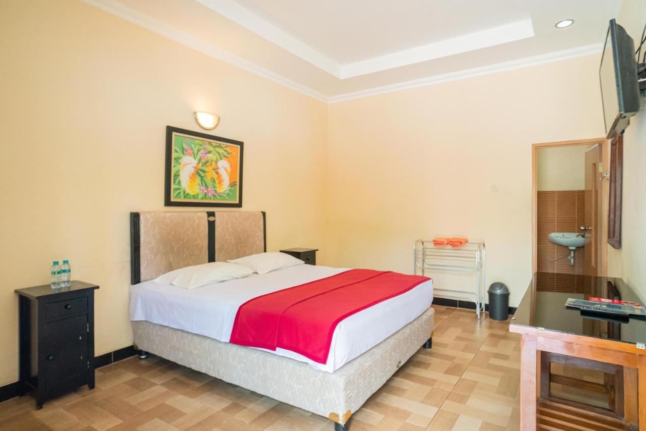 Hotel RedDoorz @ Panglima Sudirman Madiun Zewnętrze zdjęcie