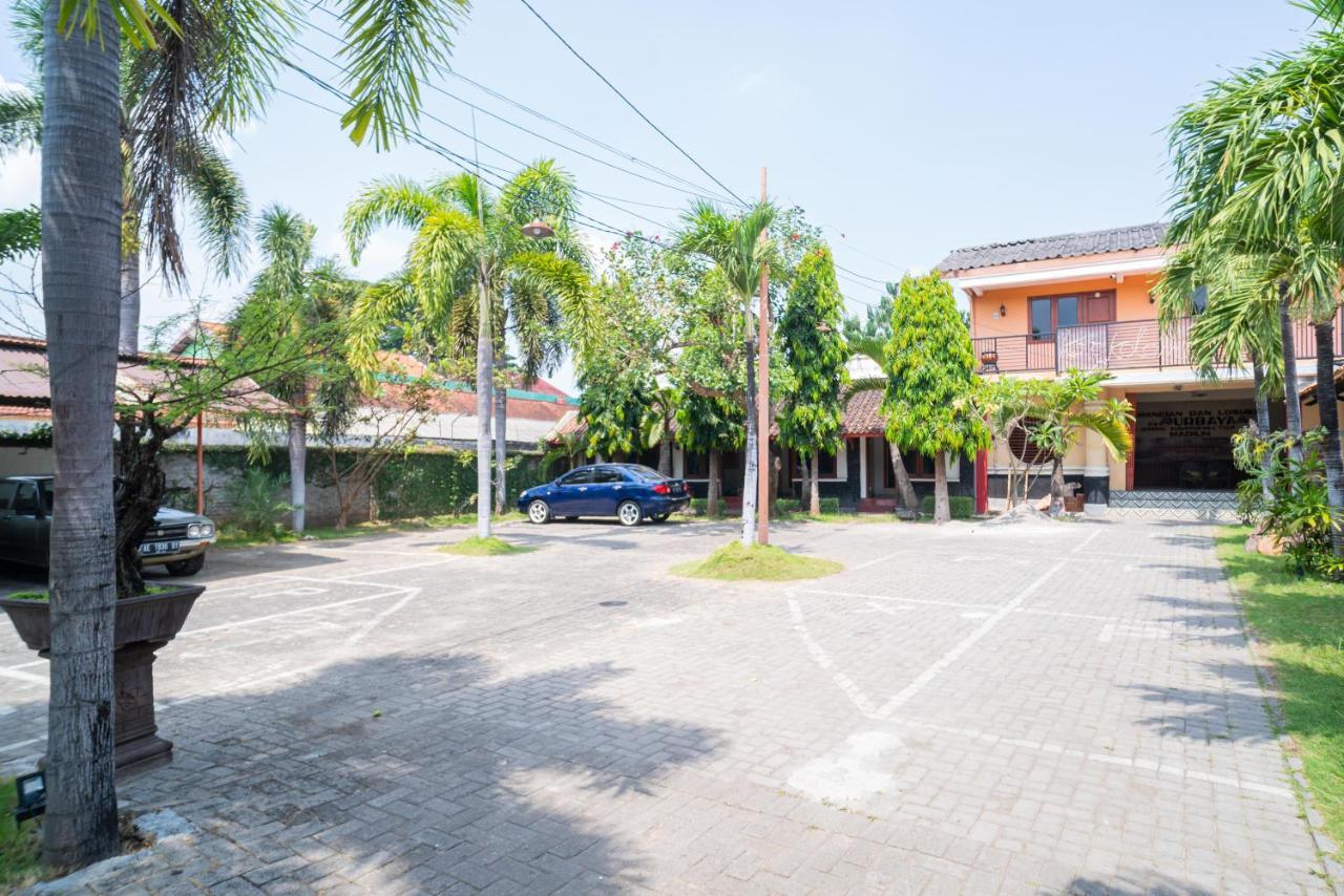 Hotel RedDoorz @ Panglima Sudirman Madiun Zewnętrze zdjęcie